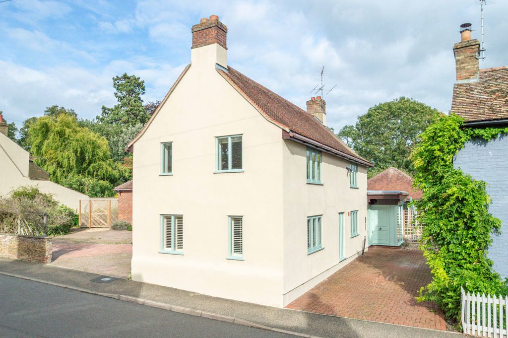 Property photo 1 of 22 11 Chapel Street-03