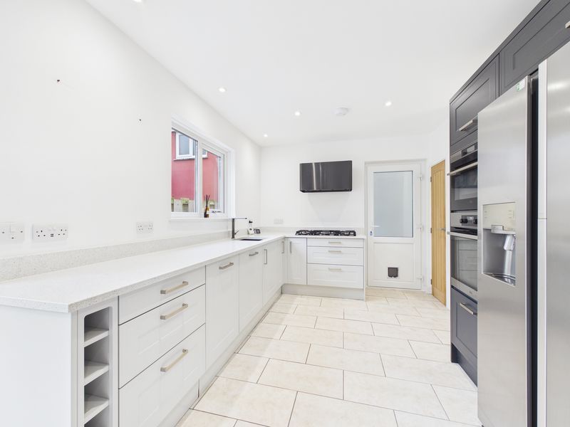 Property photo 2 of 15 Kitchen/Diner