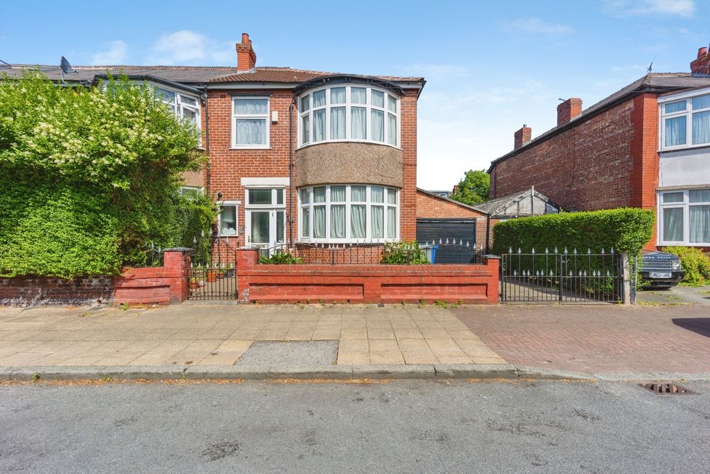Property photo 1 of 20 Pbox-Img.Jpg