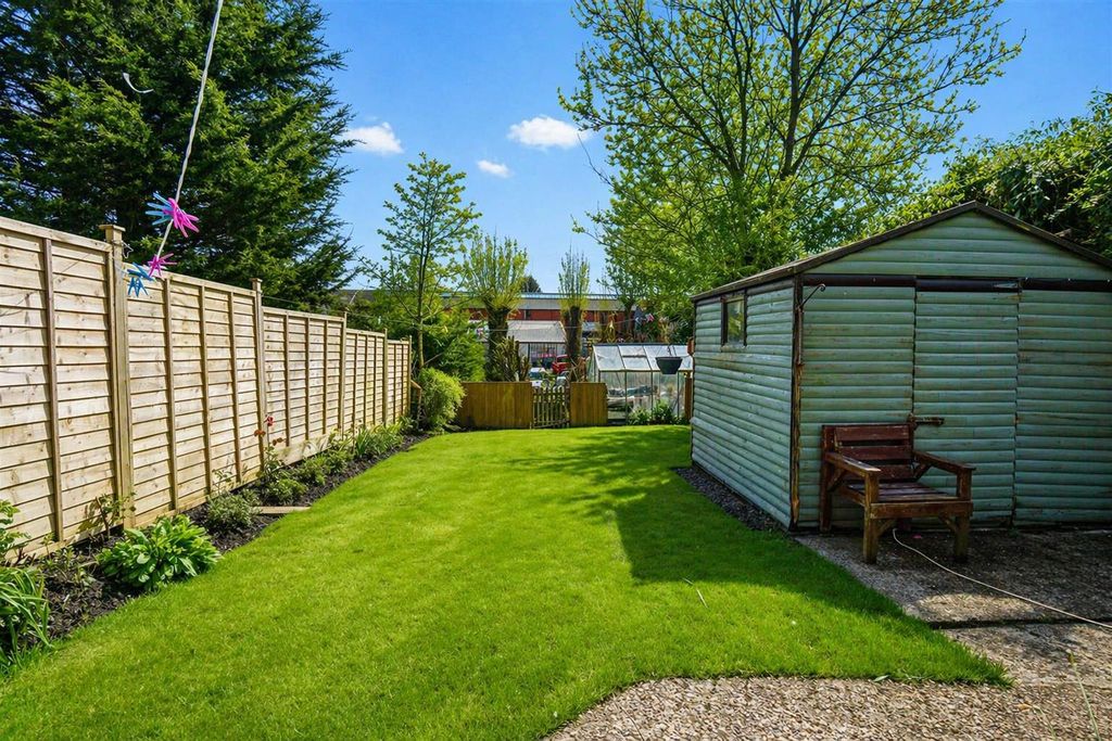 Property photo 2 of 20 9B9c1d9F-ee7A-404c-A278-Df72065d679c.Png