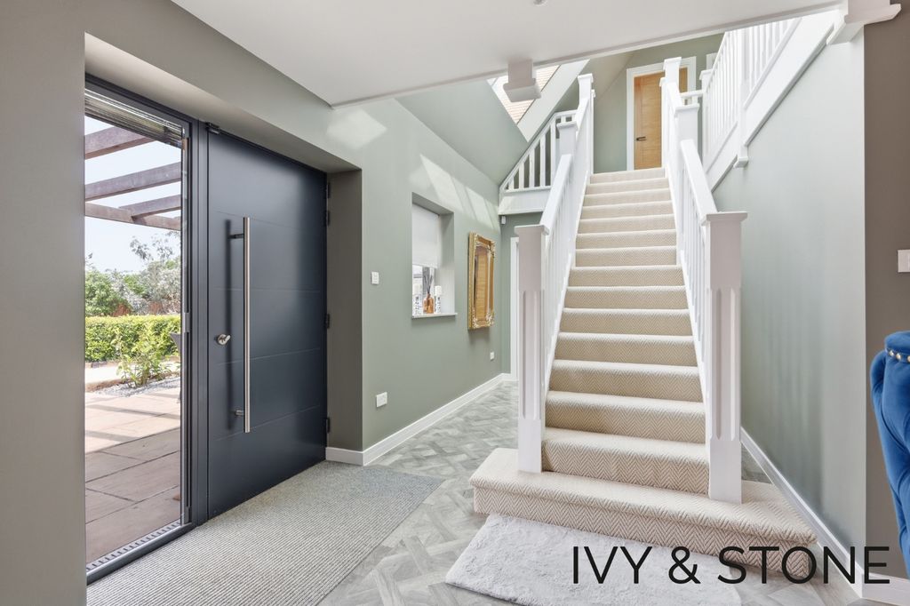 Additional image 17 of 3 bed detached house for saleChalk Lane, Harlow, Essex CM17