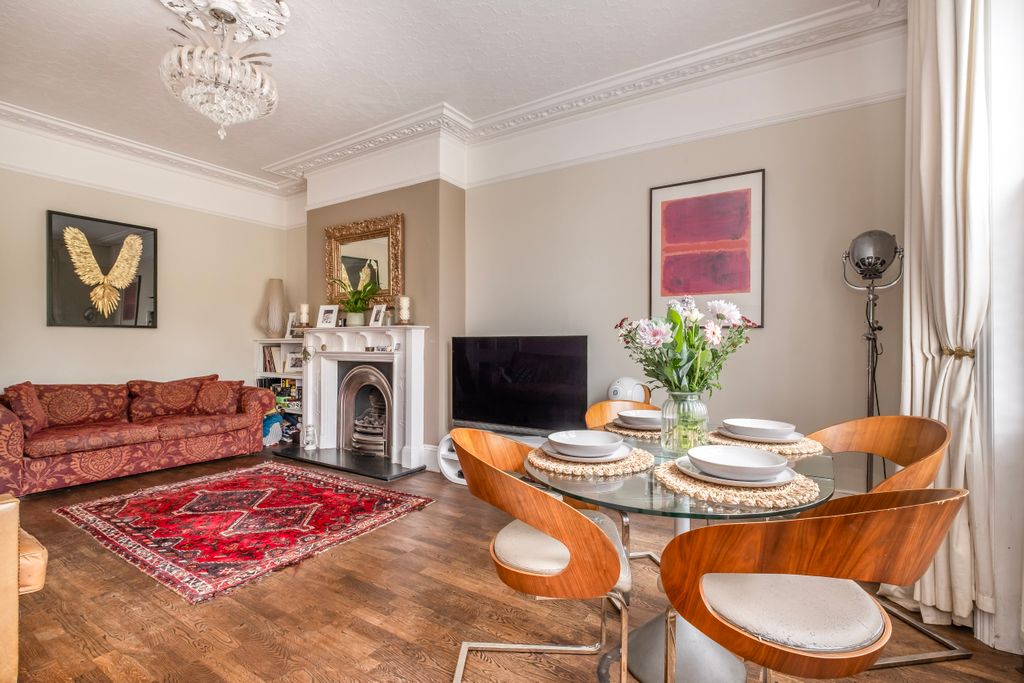 Additional image 4 of 3 bed flat for saleKings Road, Richmond TW10