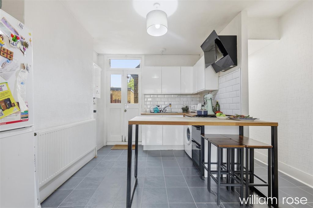 Property photo 3 of 10 Img_3532.Jpg