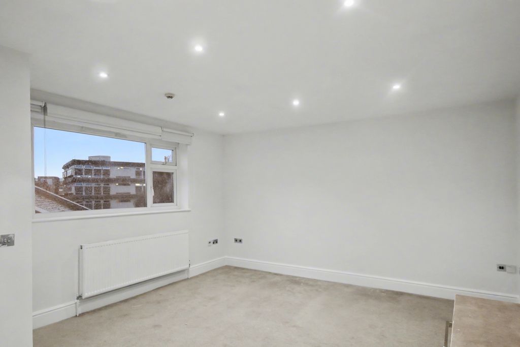 Property photo 2 of 10 2.Jpg