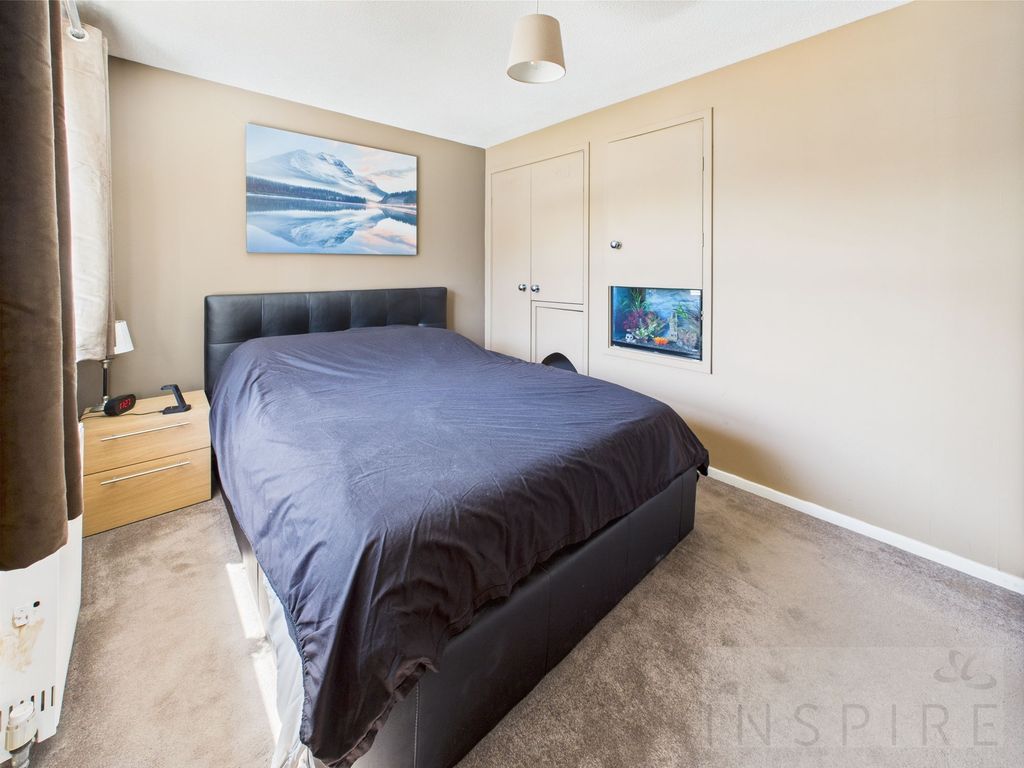 Property photo 2 of 23