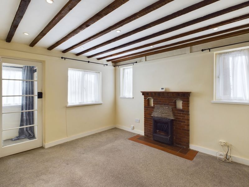 Property photo 3 of 15 Sitting Room