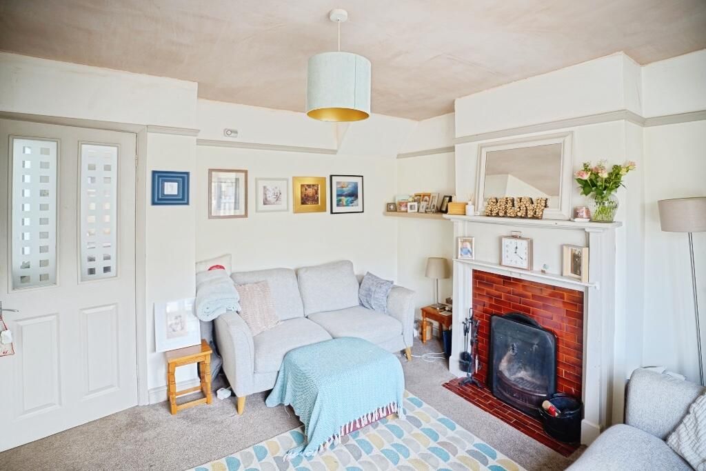 Property photo 3 of 17