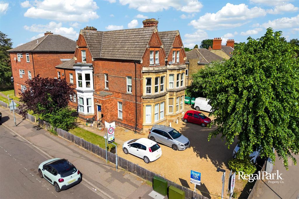 Property photo 2 of 18 Dji_20260523095335_0194_D.Jpg
