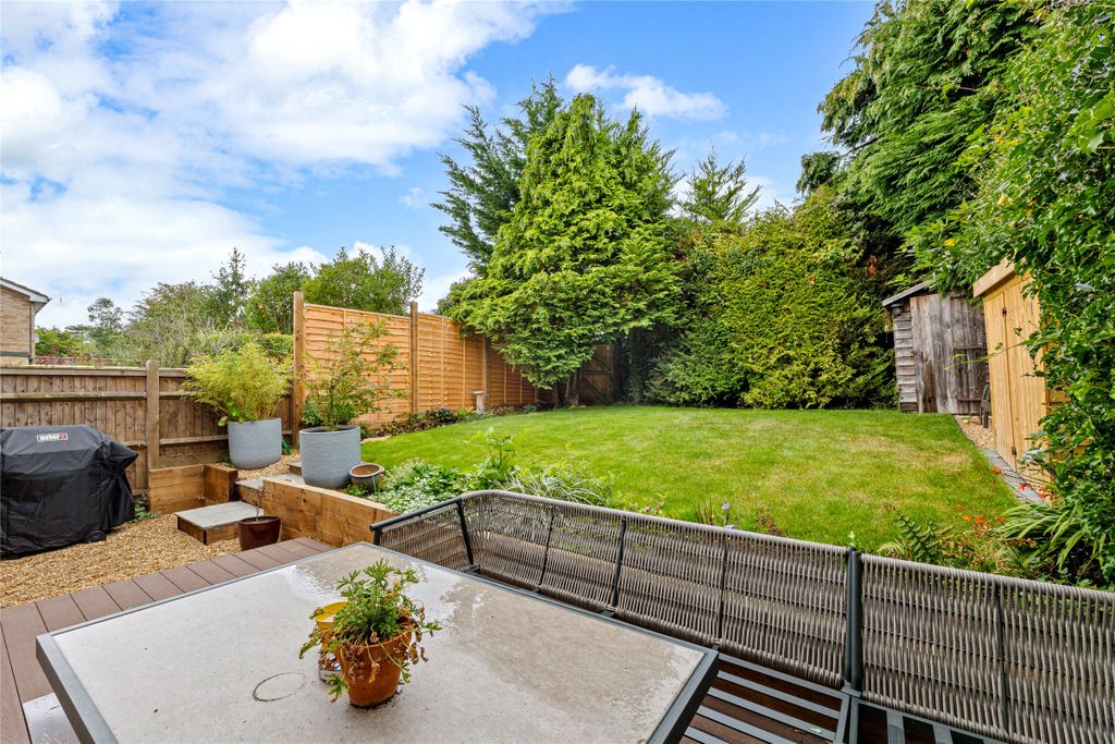 Property photo 2 of 17 Picture No. 13
