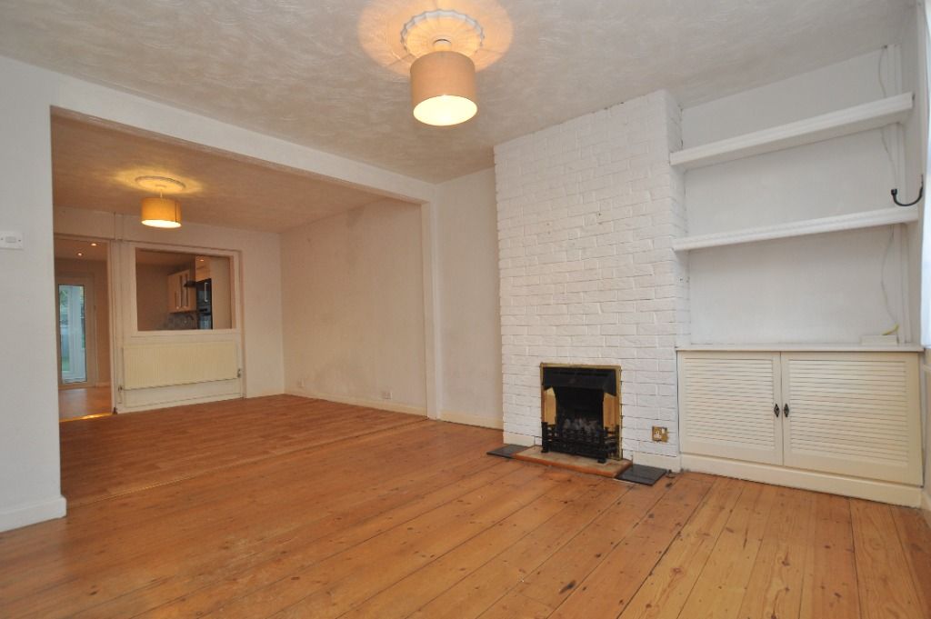 Property photo 3 of 18