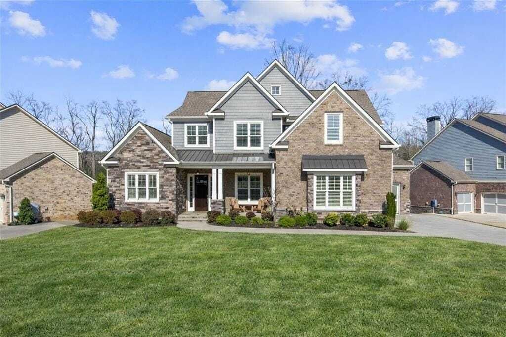 Property photo 1 of 30