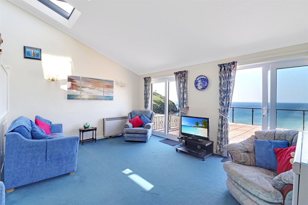 Property photo 3 of 16 Picture No. 06