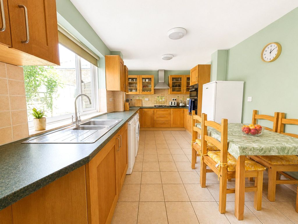 Property photo 3 of 23 3 - Picture No. 03