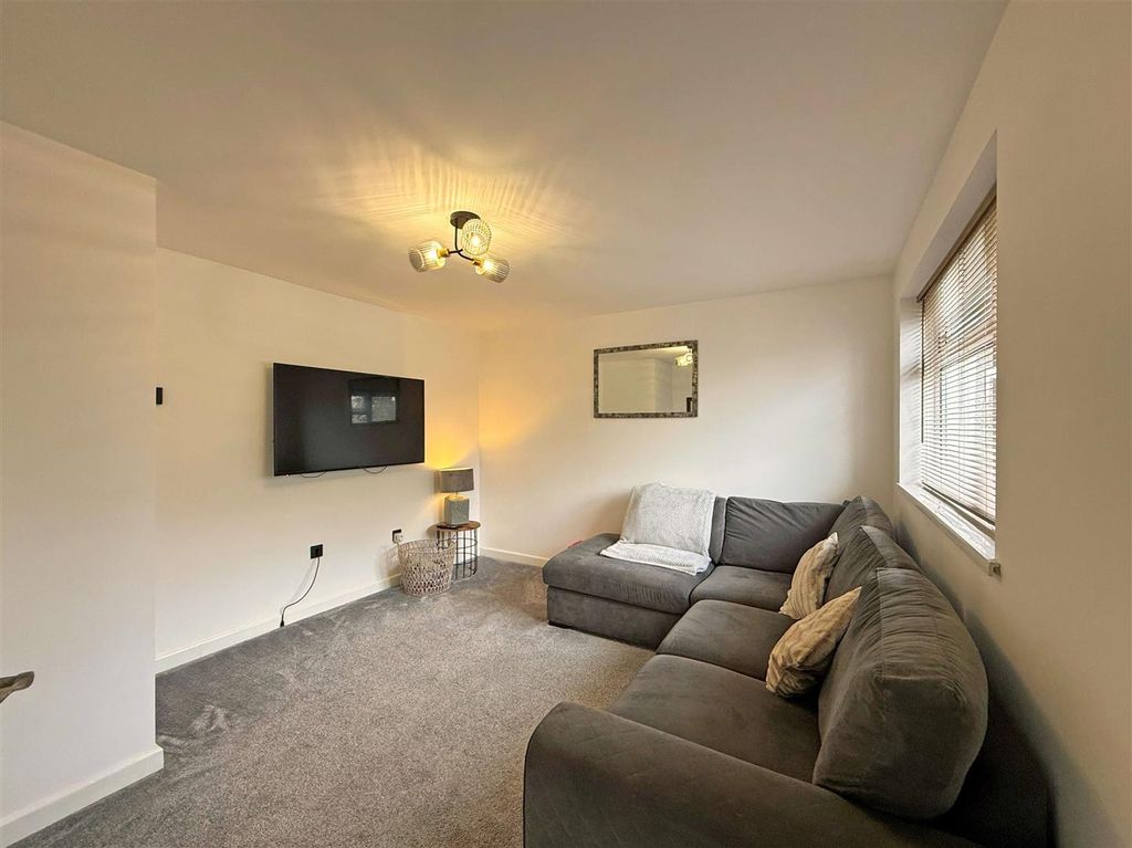 Property photo 2 of 13 Whin Bank Road 71 - Lounge Fp.Jpg