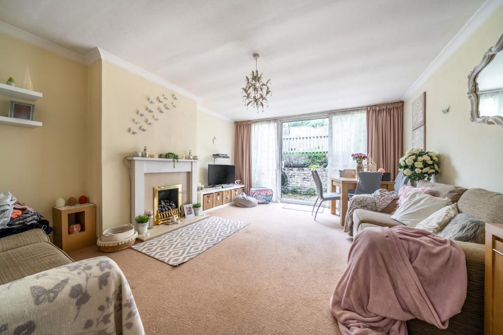 Property photo 2 of 14 Living Room