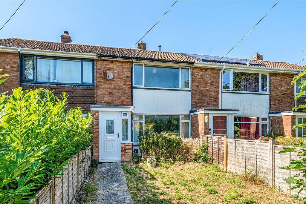 Property photo 1 of 17 Picture No. 02