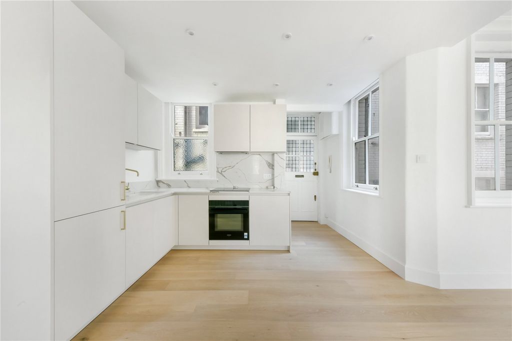 Property photo 3 of 8 Picture No. 07