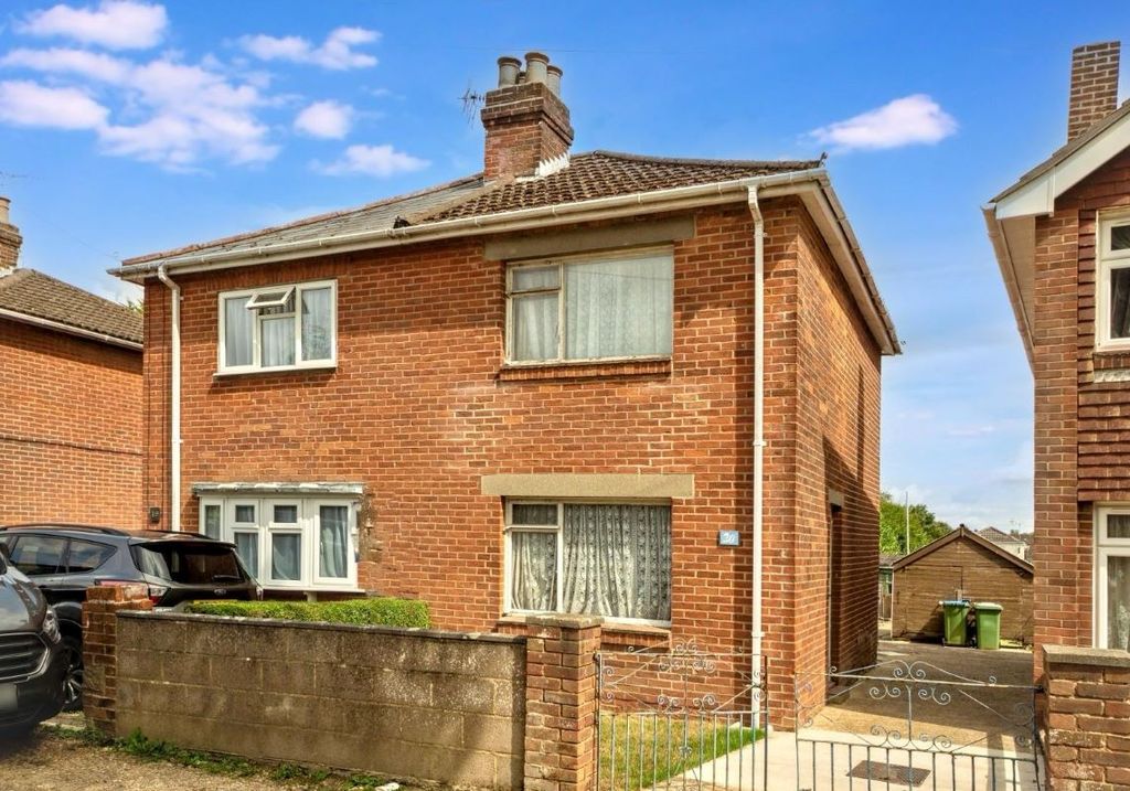 Property photo 1 of 13