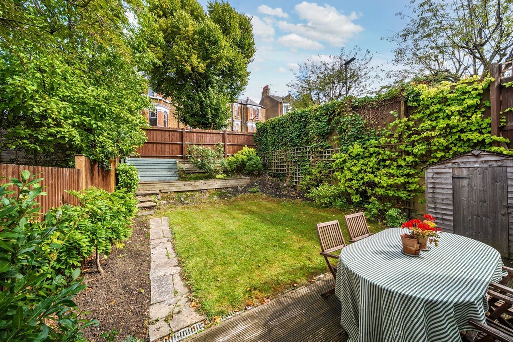 Property photo 3 of 10 Picture No. 09