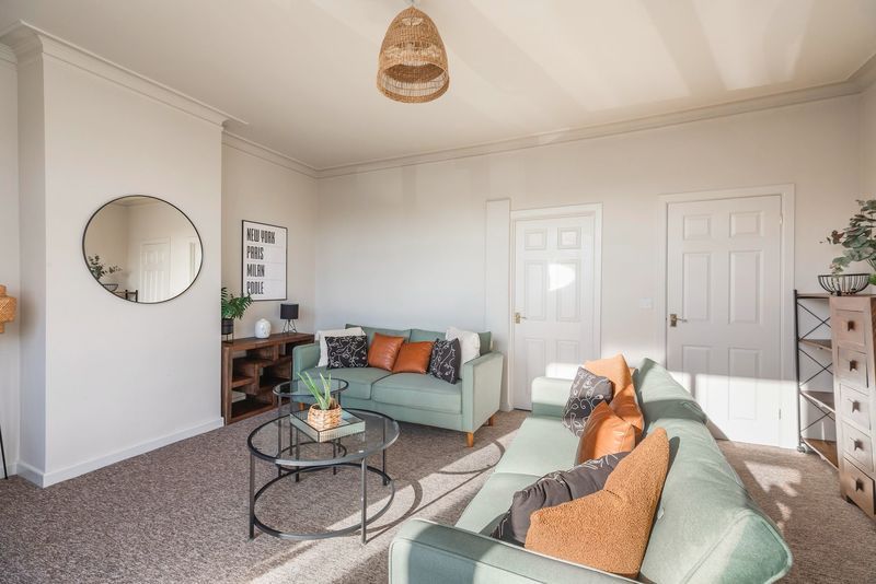 Property photo 2 of 8 Photo 5