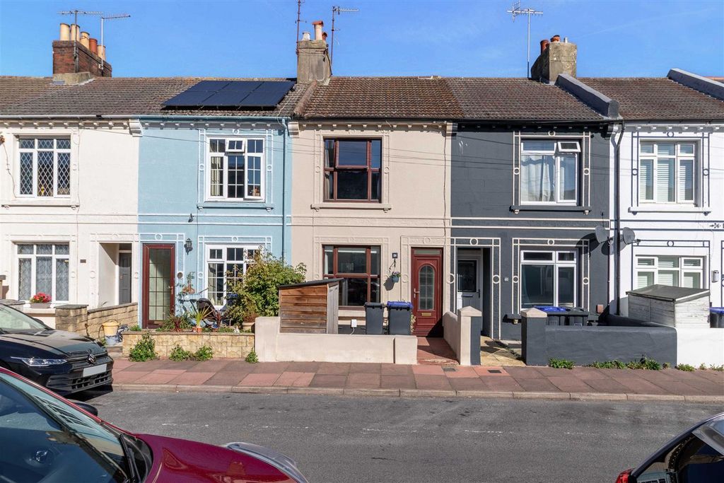 Property photo 1 of 10 Howard Street Image 1.Jpg