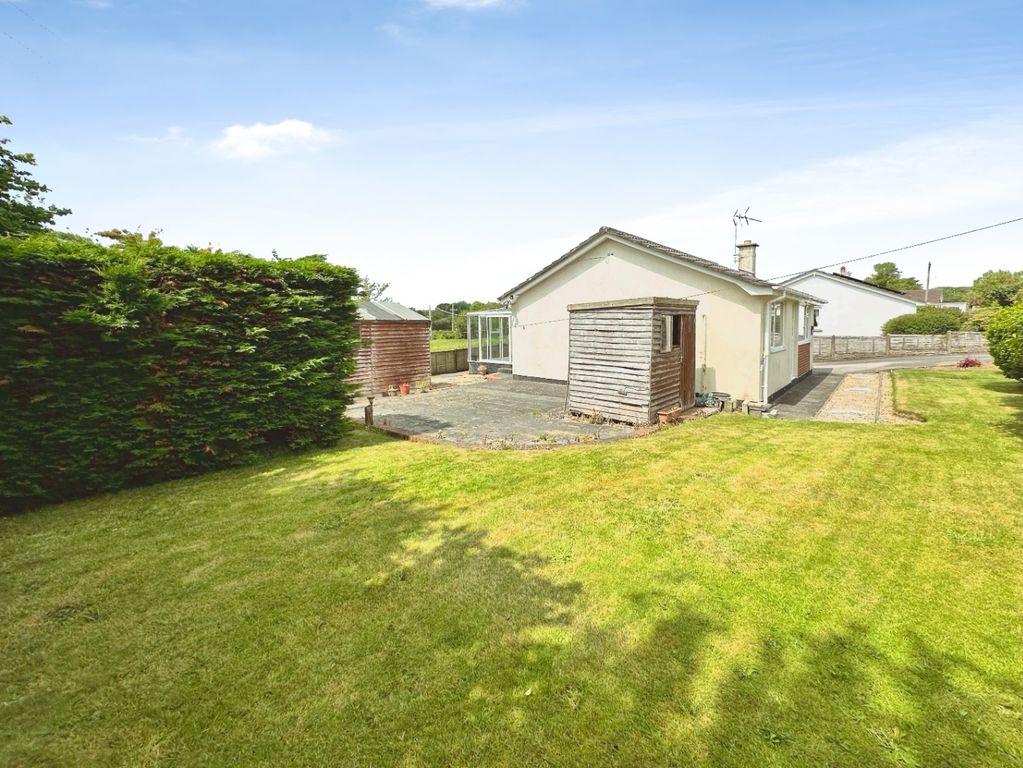 Property photo 2 of 17 5027184