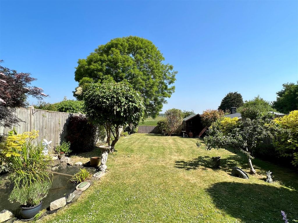 Property photo 3 of 26 8.Jpg