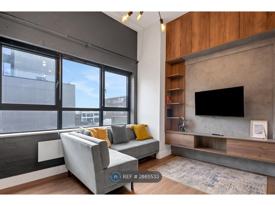 Property photo 1 of 4