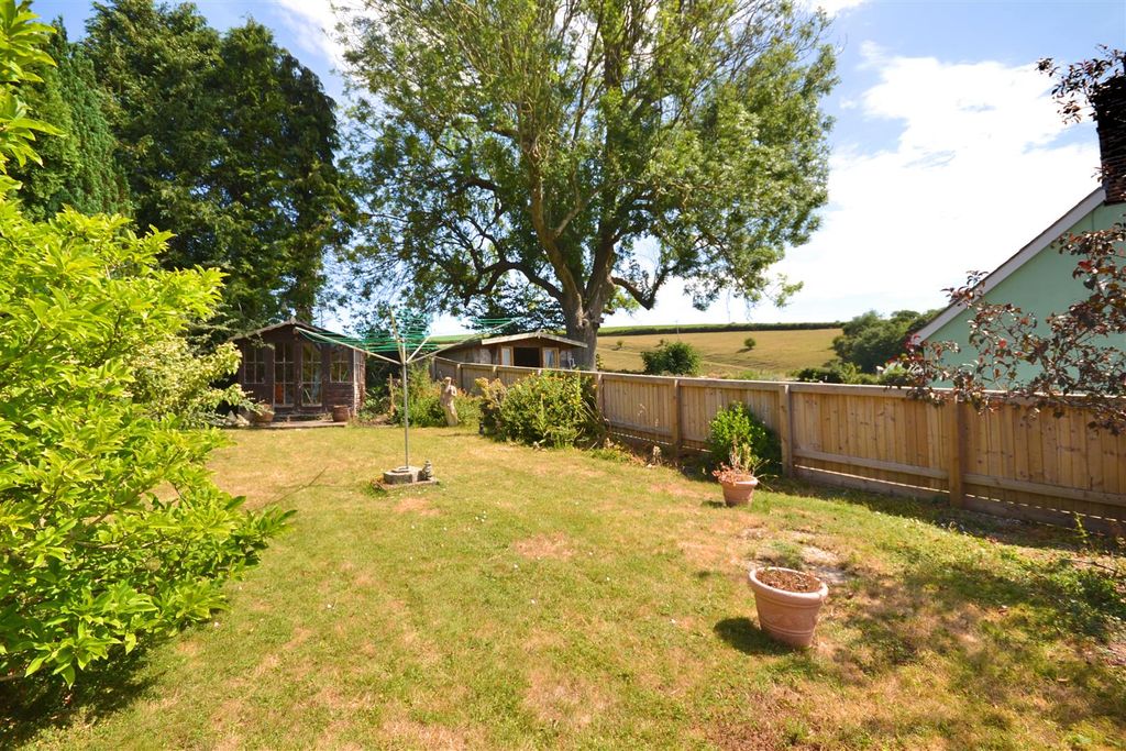 Property photo 3 of 39 60.Png