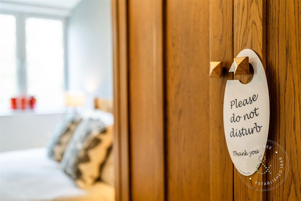 Additional image 38 of 5 bed town house for saleBarquentine Place, Cardiff Bay CF10