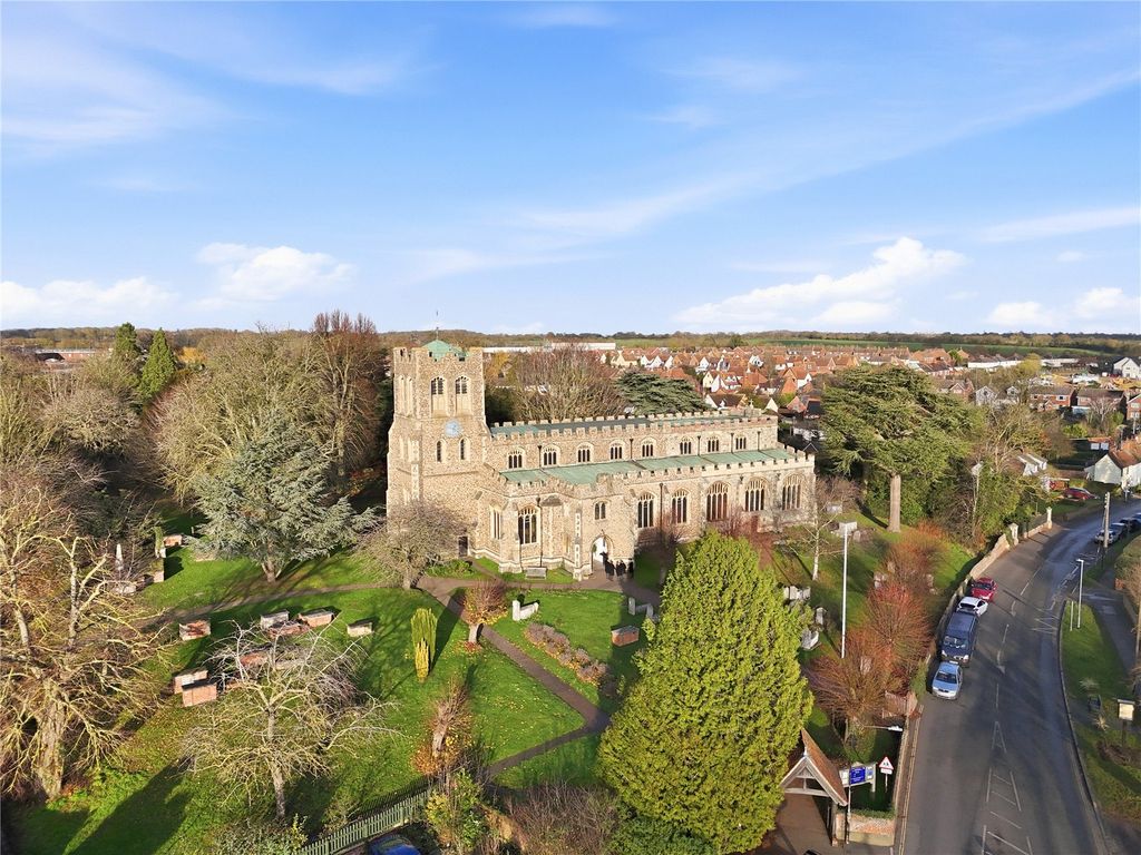 Property photo 3 of 9 Local Area