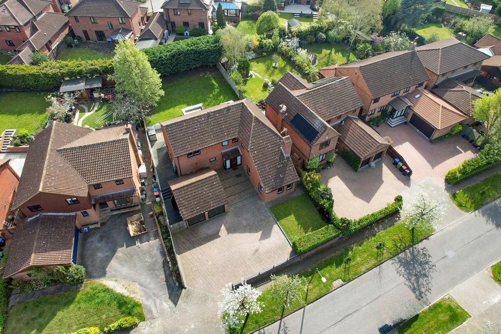 Property photo 2 of 29 Img-20260409-Wa0026.Jpg