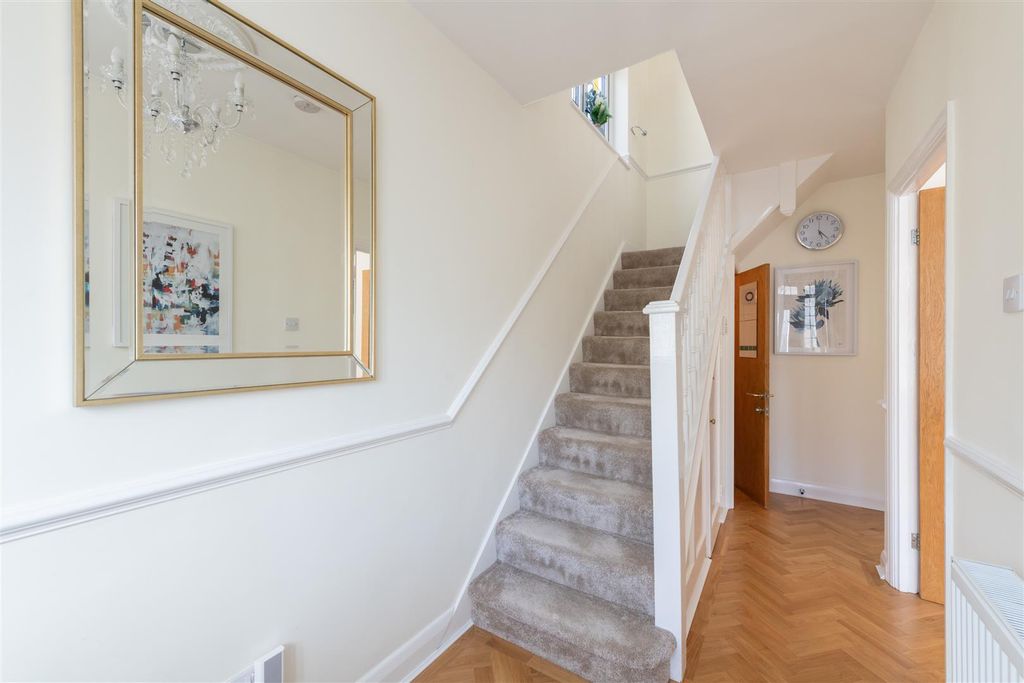 Property photo 1 of 15 Pymmes 1.Jpg