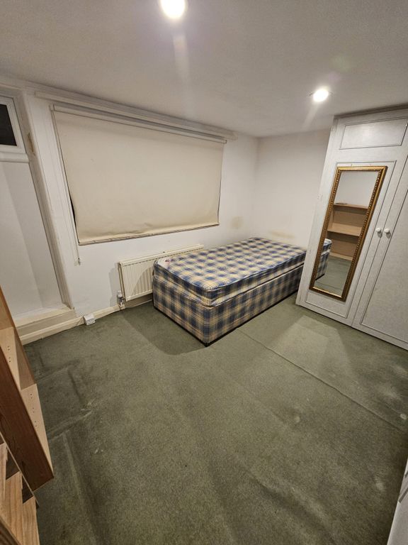 Property photo 2 of 2