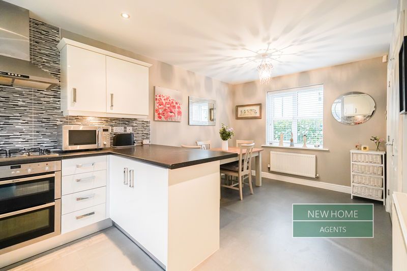 Property photo 3 of 31 Photo 14