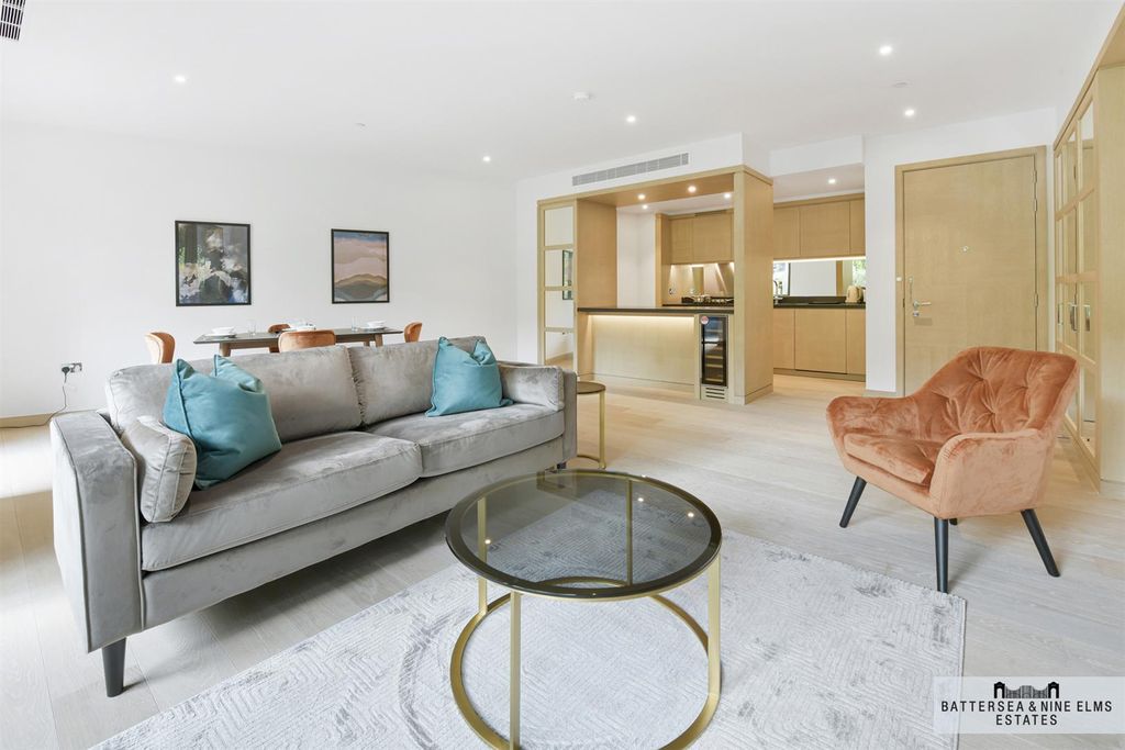 Property photo 3 of 24 B9E, G12 Legacy Building (4).Jpg