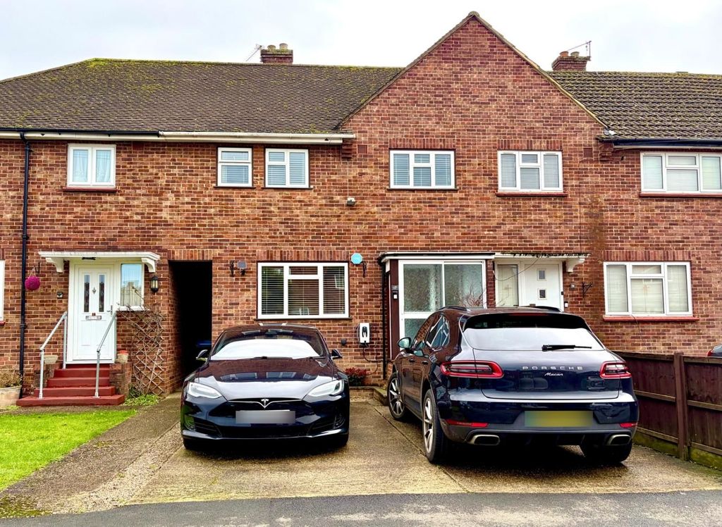 Property photo 1 of 13 Front