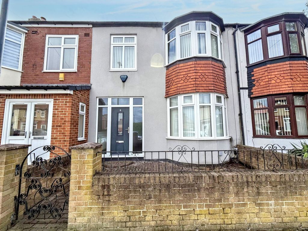 Property photo 1 of 17