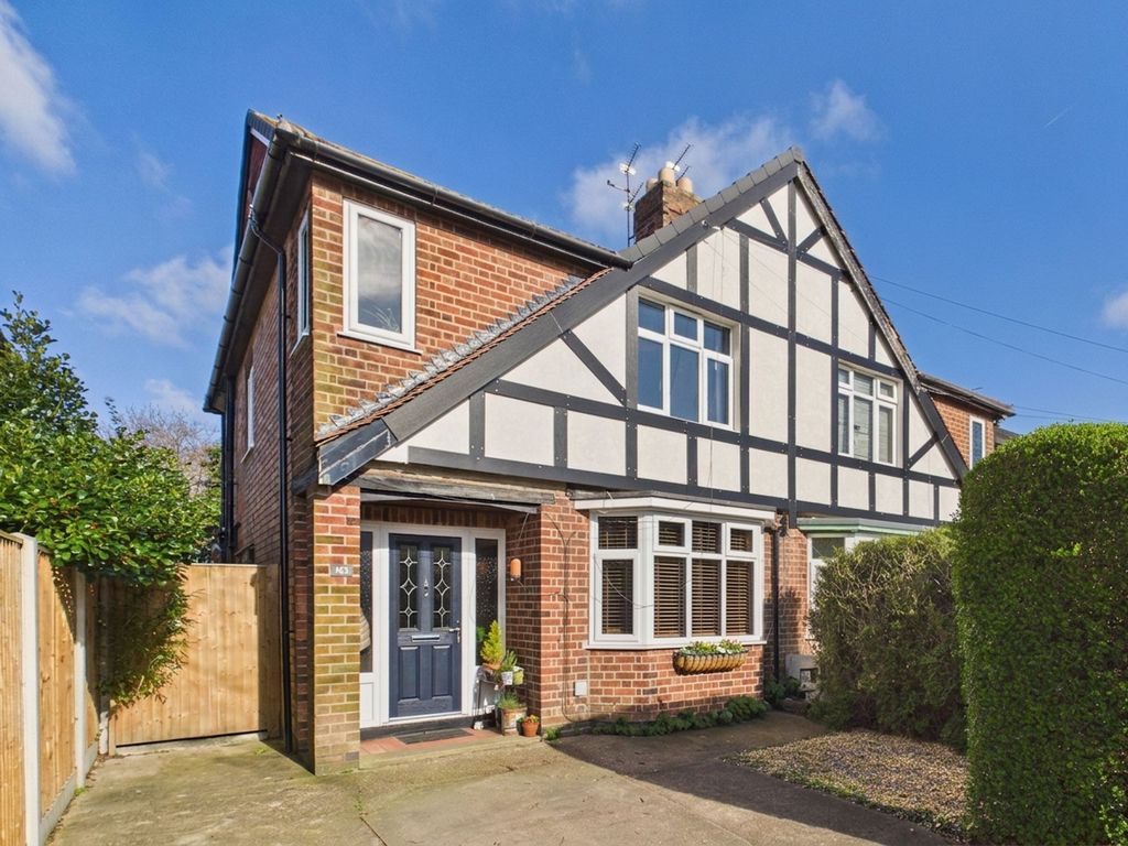 Property photo 1 of 20 Front