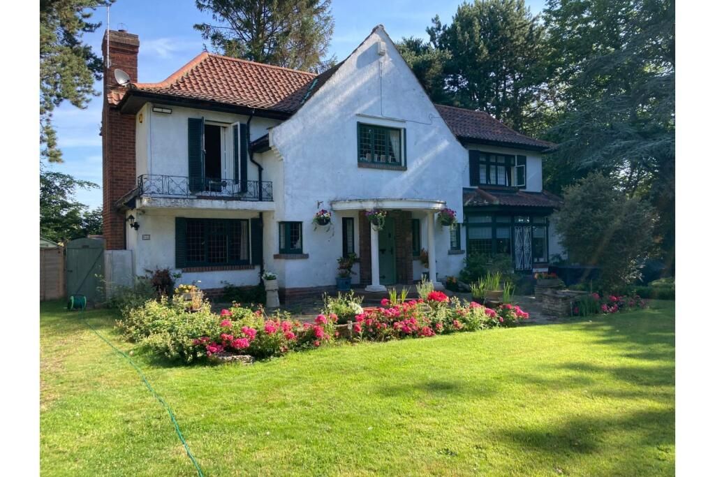 Property photo 1 of 13