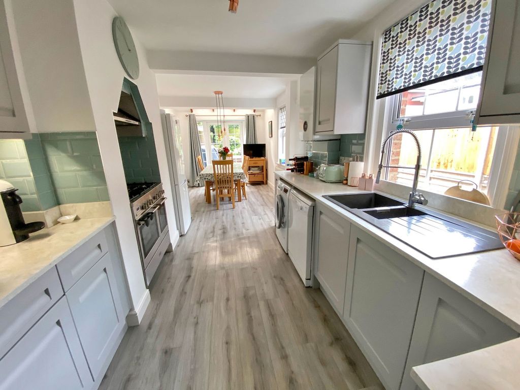 Property photo 1 of 25