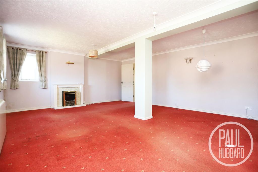 Property photo 3 of 13 Img_2334 (1).Jpg