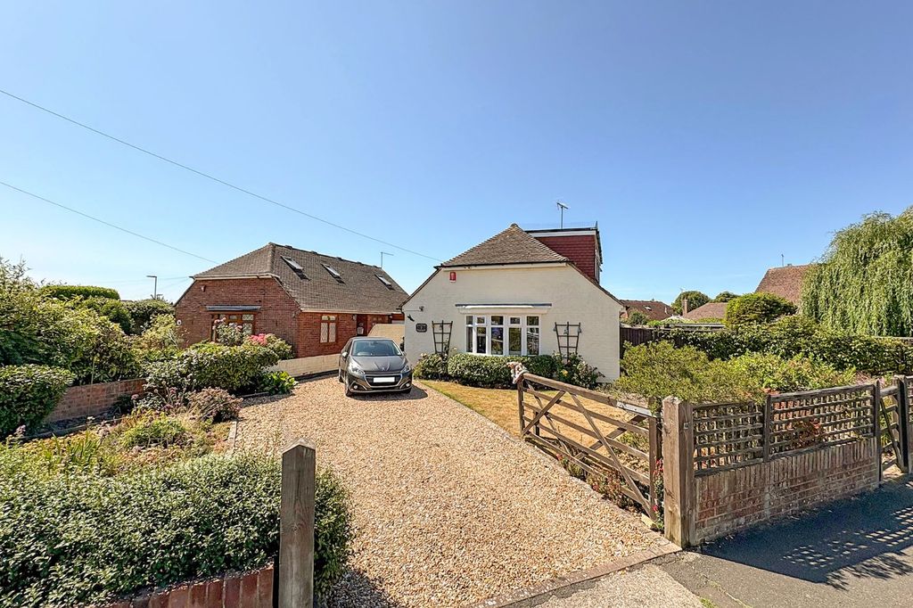 Property photo 1 of 21 Picture No. 23