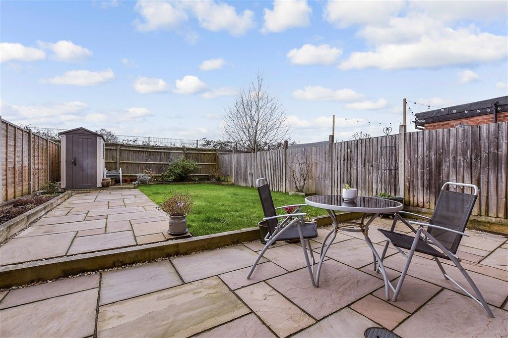 Property photo 1 of 16 Patio / Decking