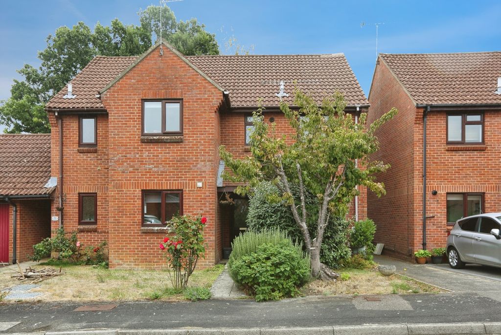 Property photo 1 of 12 Pbox-Img.Jpg