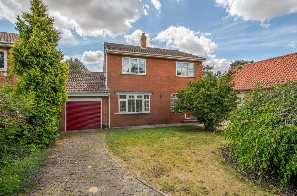 Property photo 3 of 19