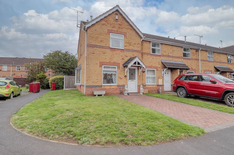 Property photo 1 of 11 Frontal