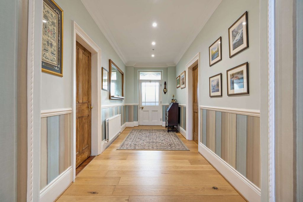 Property photo 2 of 48 Entrance Hallway