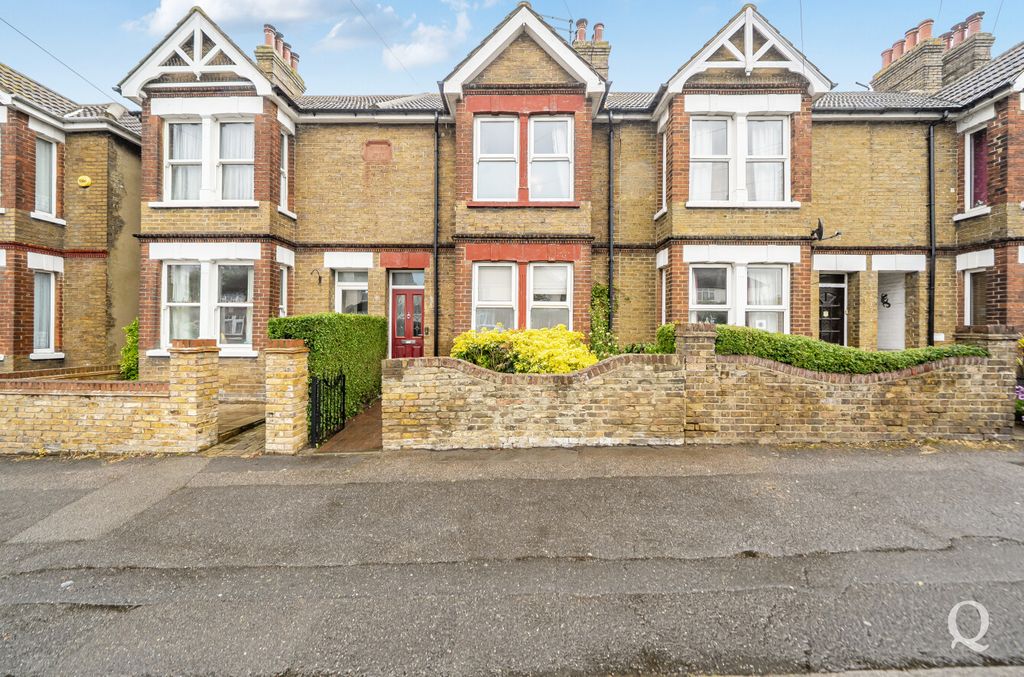 Property photo 1 of 24 9755Bbac-37d7-471...