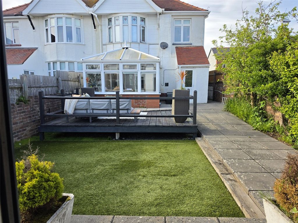 Property photo 2 of 20 Picture No. 58